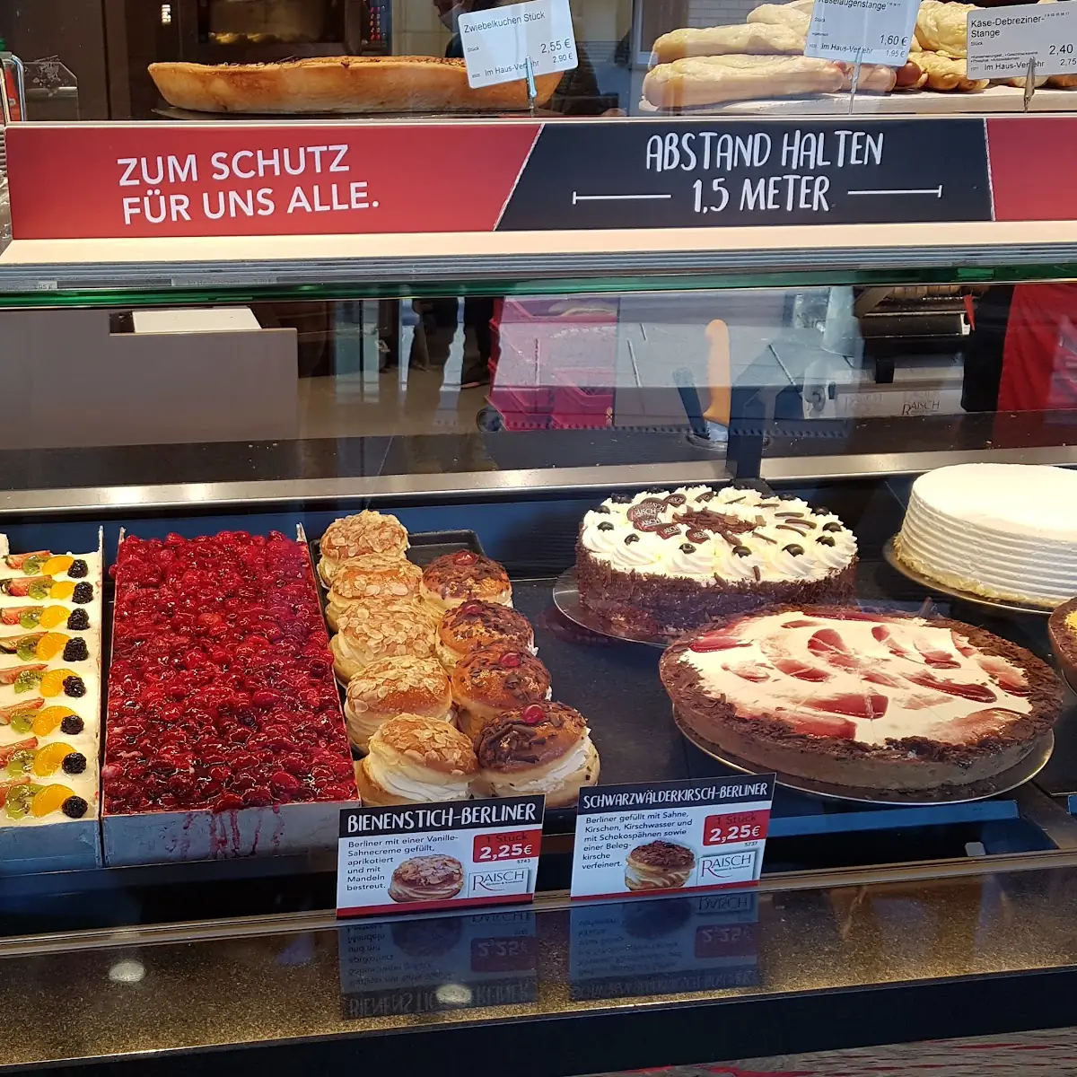 Atmosphäre, Bäckerei & Konditorei Raisch - Aidlingen
