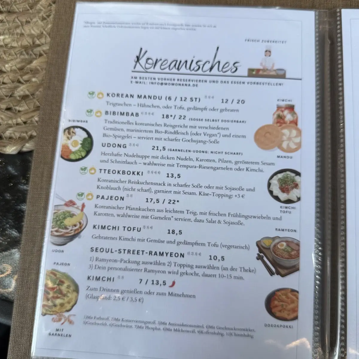 Speisekarte, Momo Nana Café & Bistro