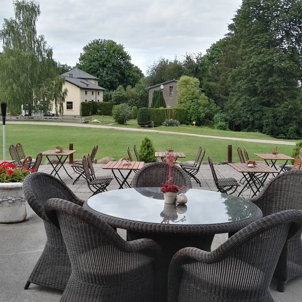 Atmosphäre, FARMER STEAKHOUSE