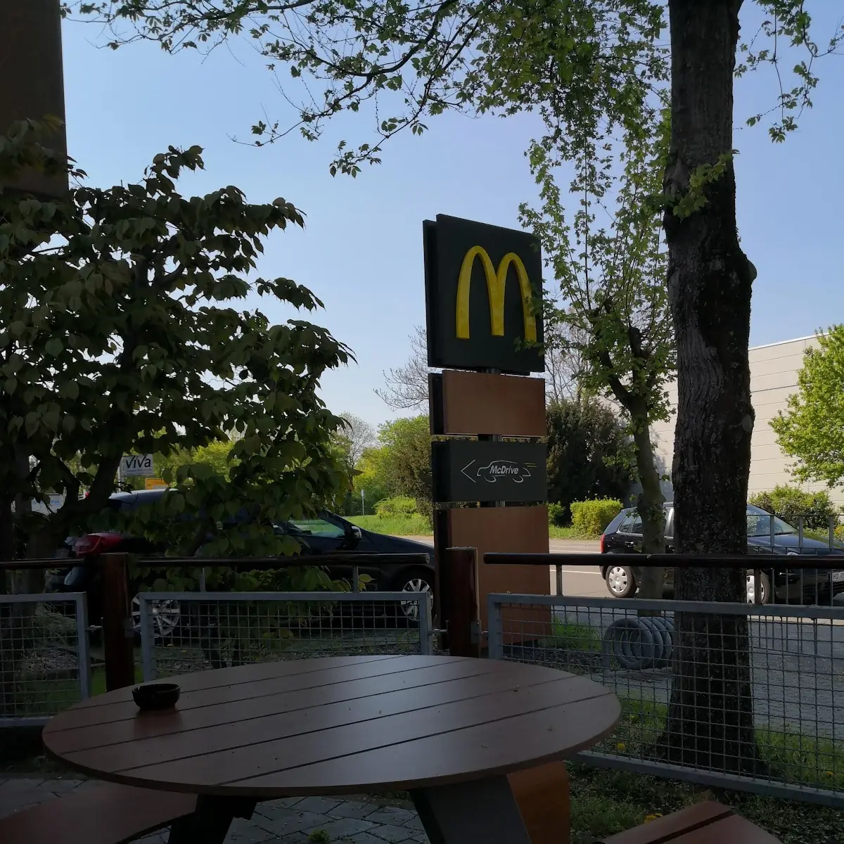 Atmosphäre, McDonald's