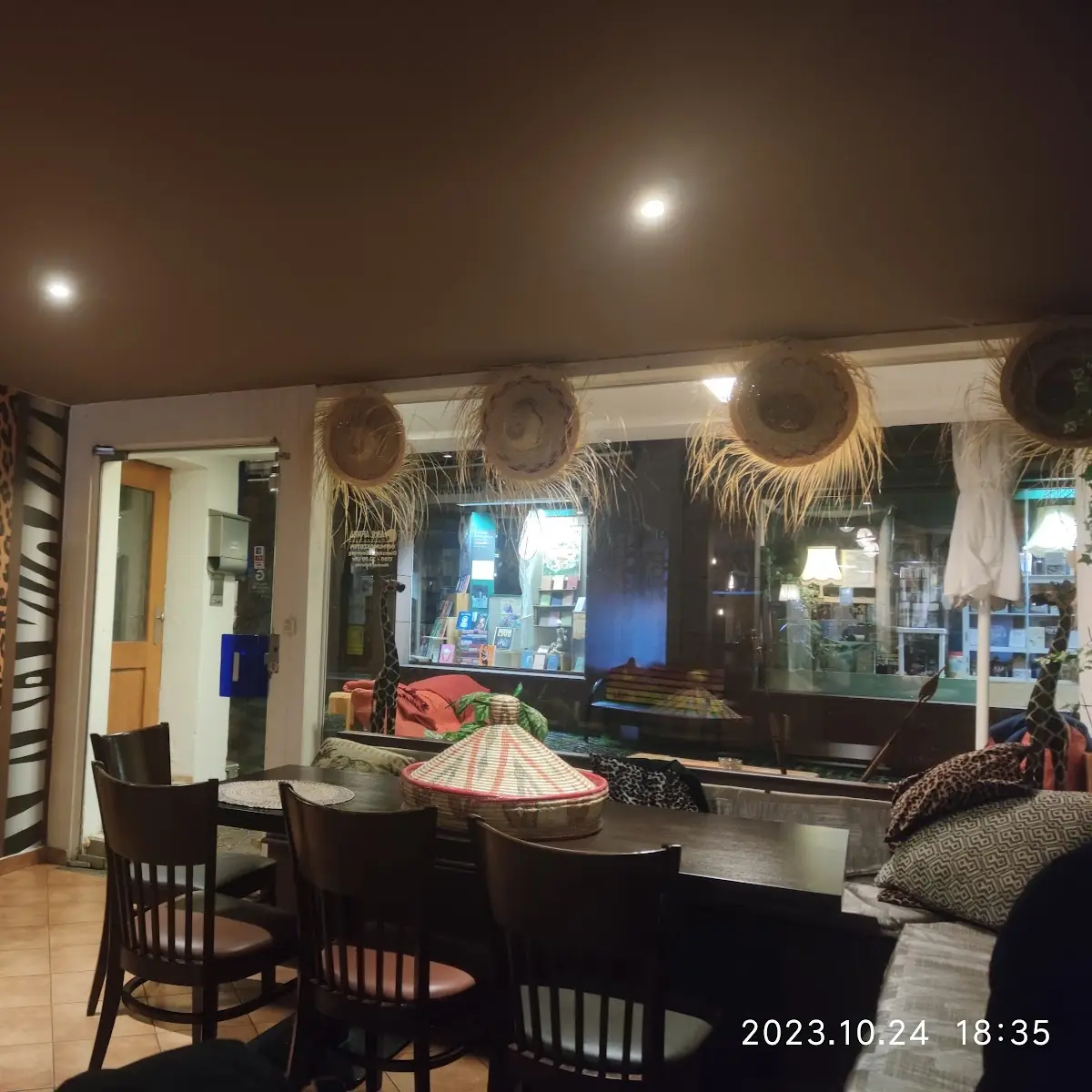 Atmosphäre, Restaurant Abol Afrika