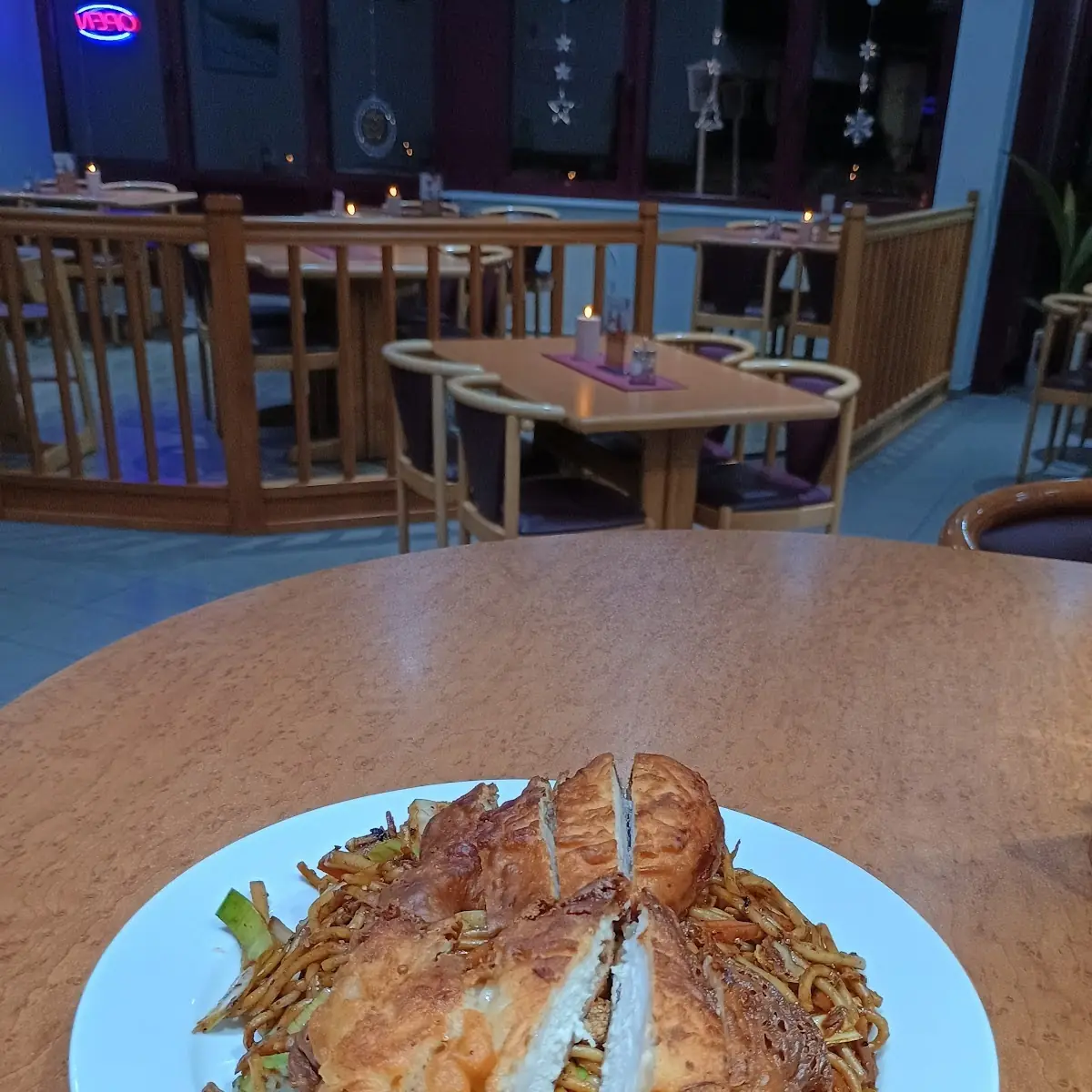 Essen und Trinken, Türkisch Grill am Sportpark mit Asia küche, Pizza, Kegelbahn und Biergarten