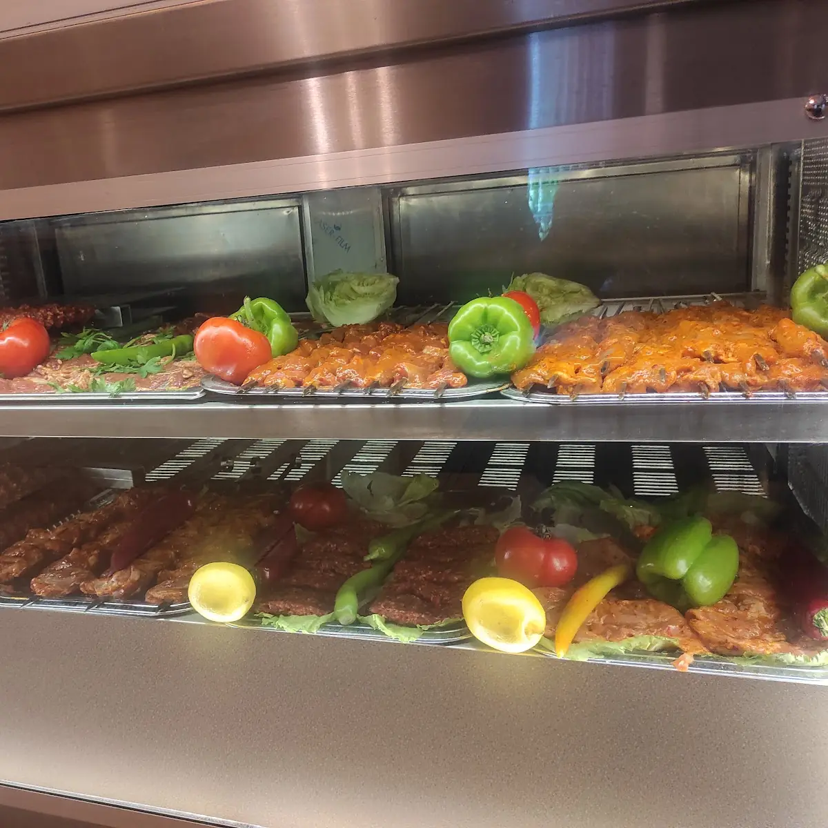 Atmosphäre, Efes Kebab und Pizza Haus