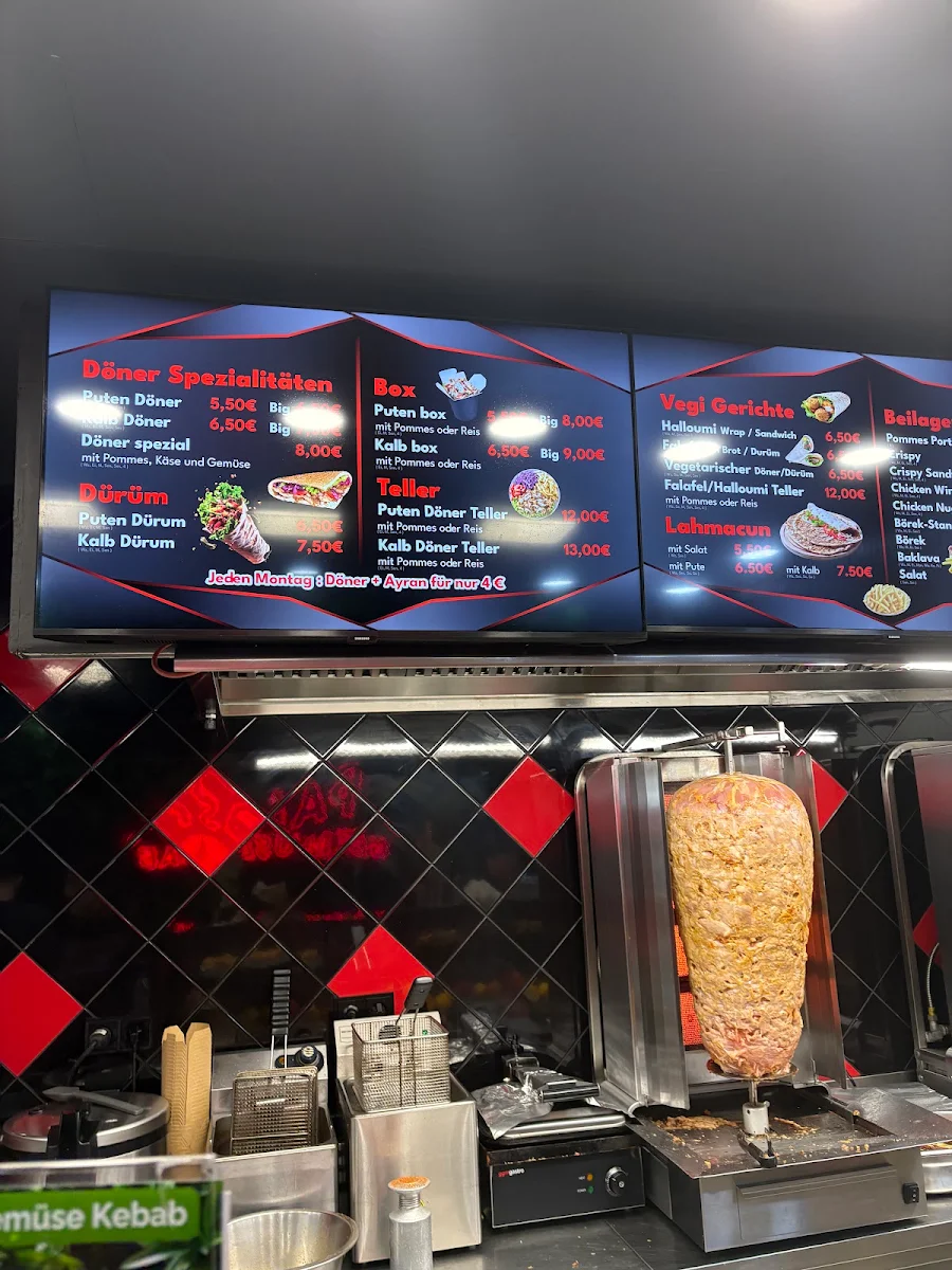 Speisekarte, PALAST GEMÜSE KEBAB - Döner