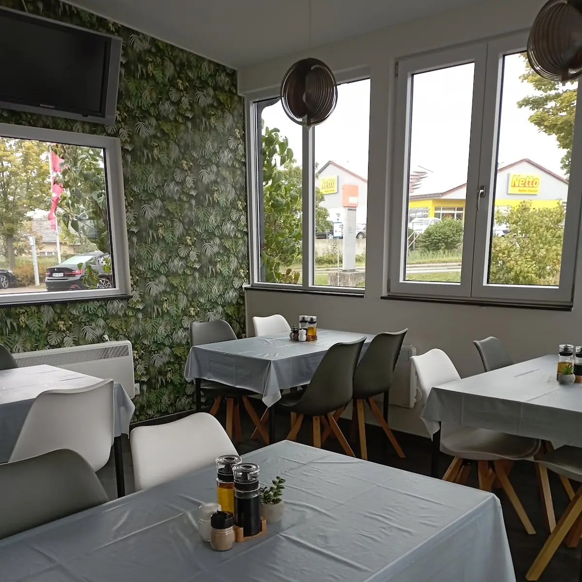 Atmosphäre, Pizzeria D'Amora