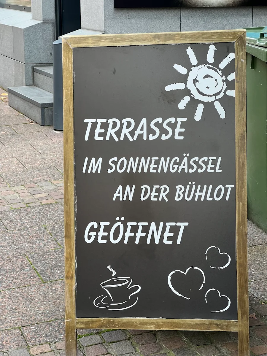 Speisekarte, Kaffeetasse