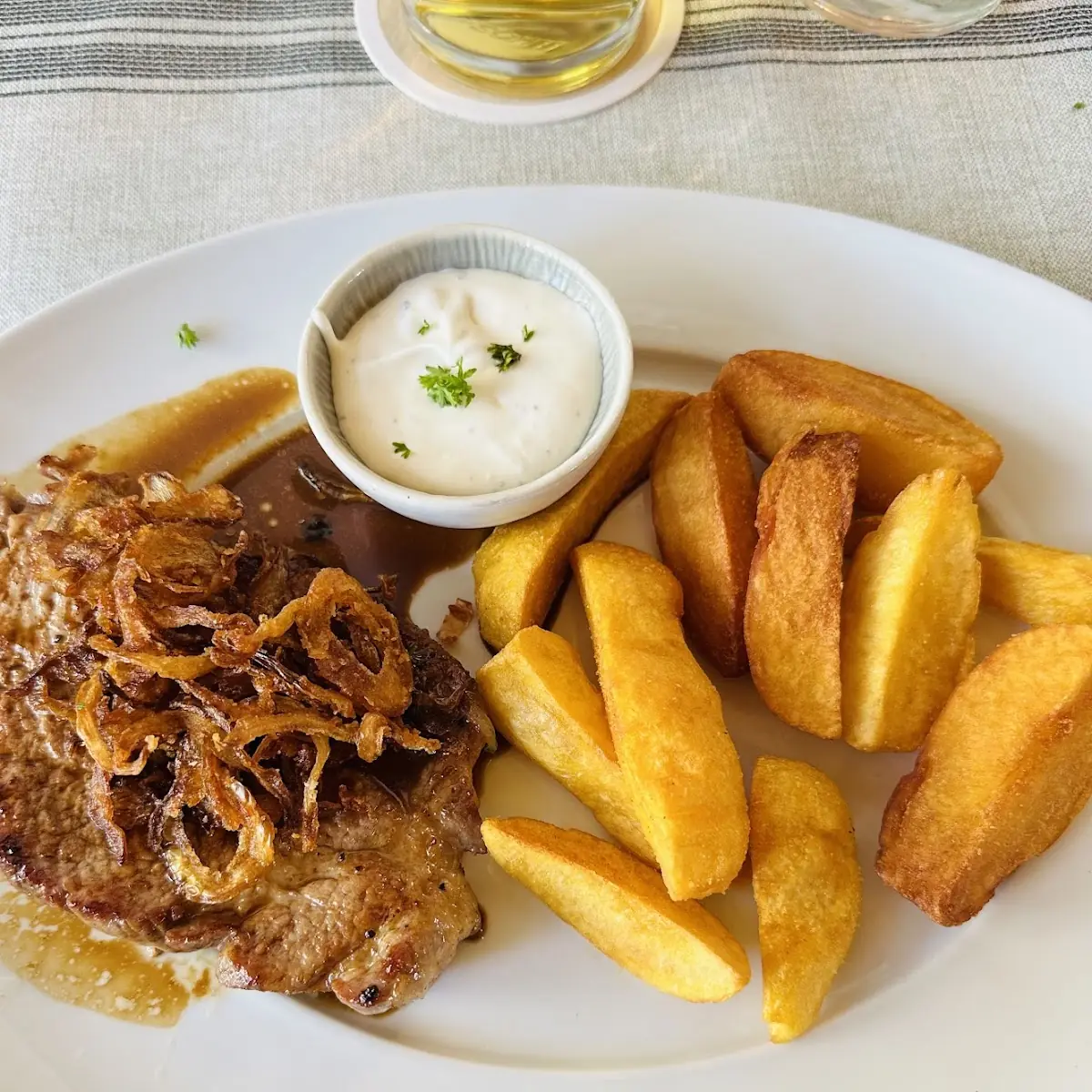 Essen und Trinken, Restaurant Café Eventhaus Gaertle