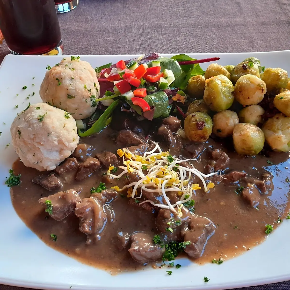 Essen und Trinken photo 2