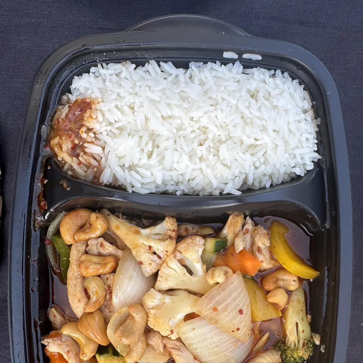 Essen und Trinken, Pha-Ruay Thai Imbiss