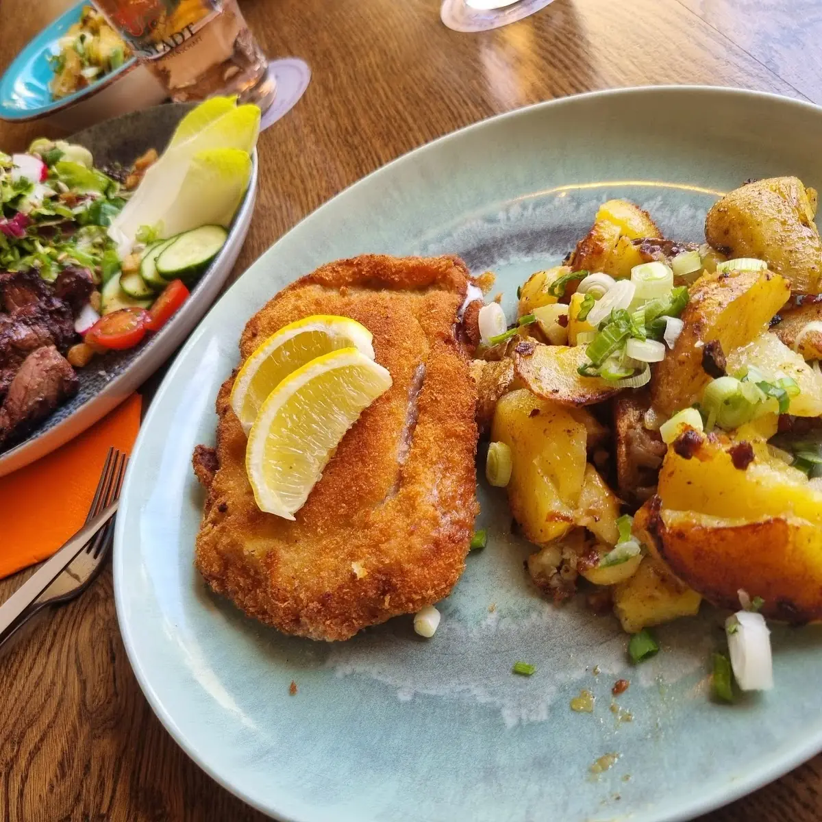 Essen und Trinken, Weinschänke Henninger