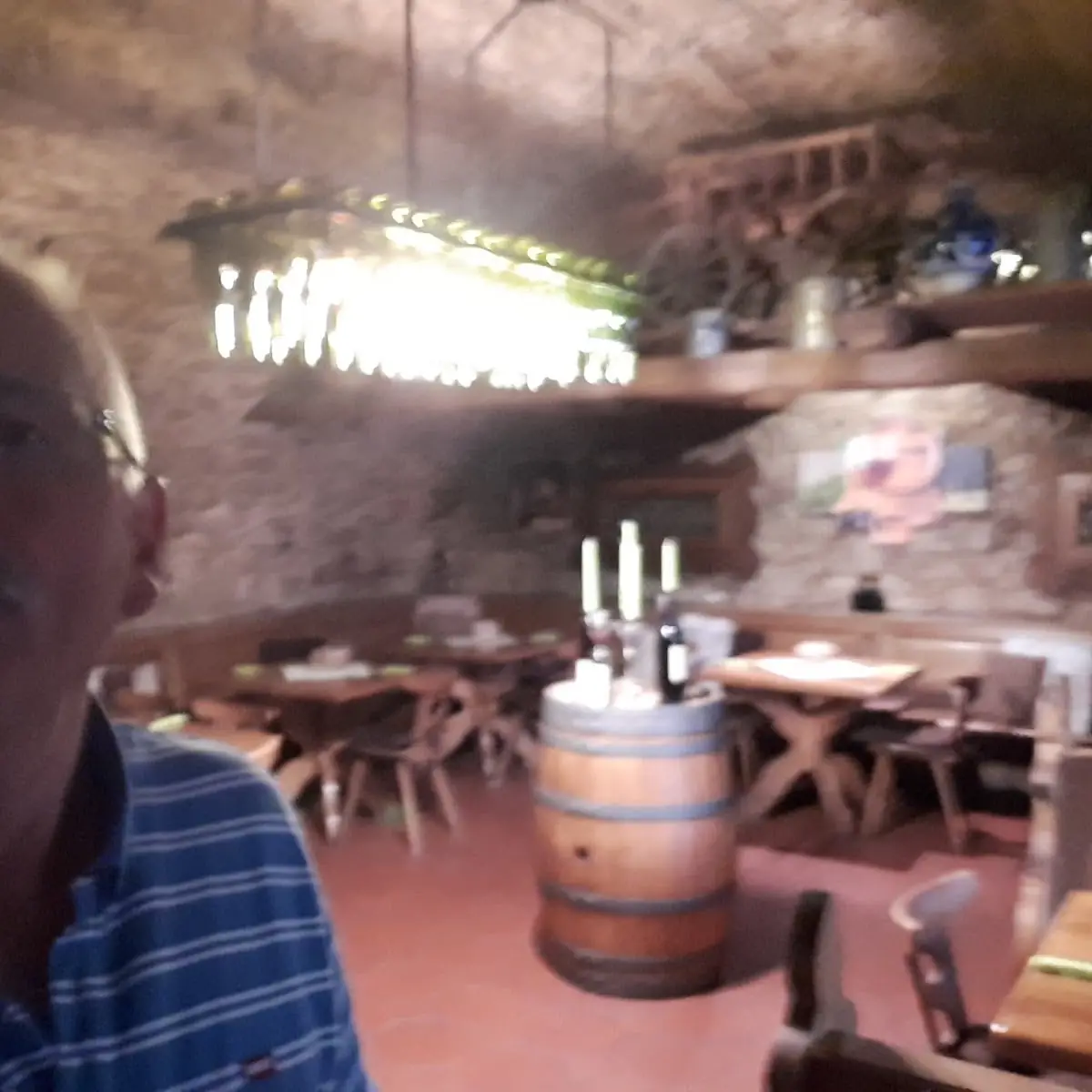 Atmosphäre, Weinschänke Henninger