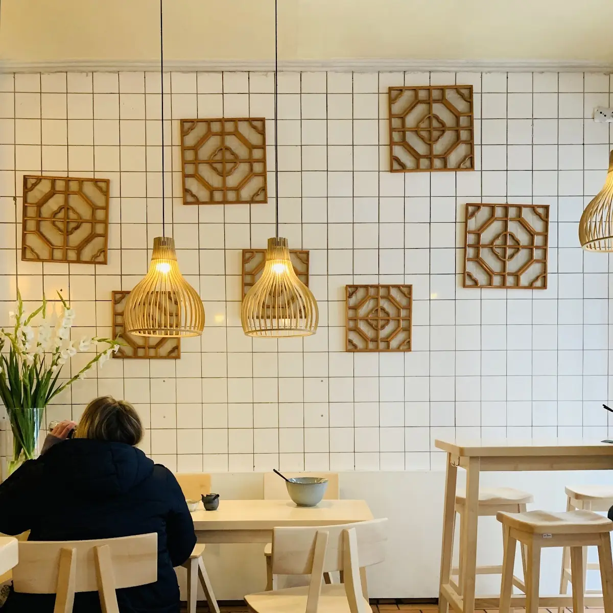 Atmosphäre, Bai Lu Noodles
