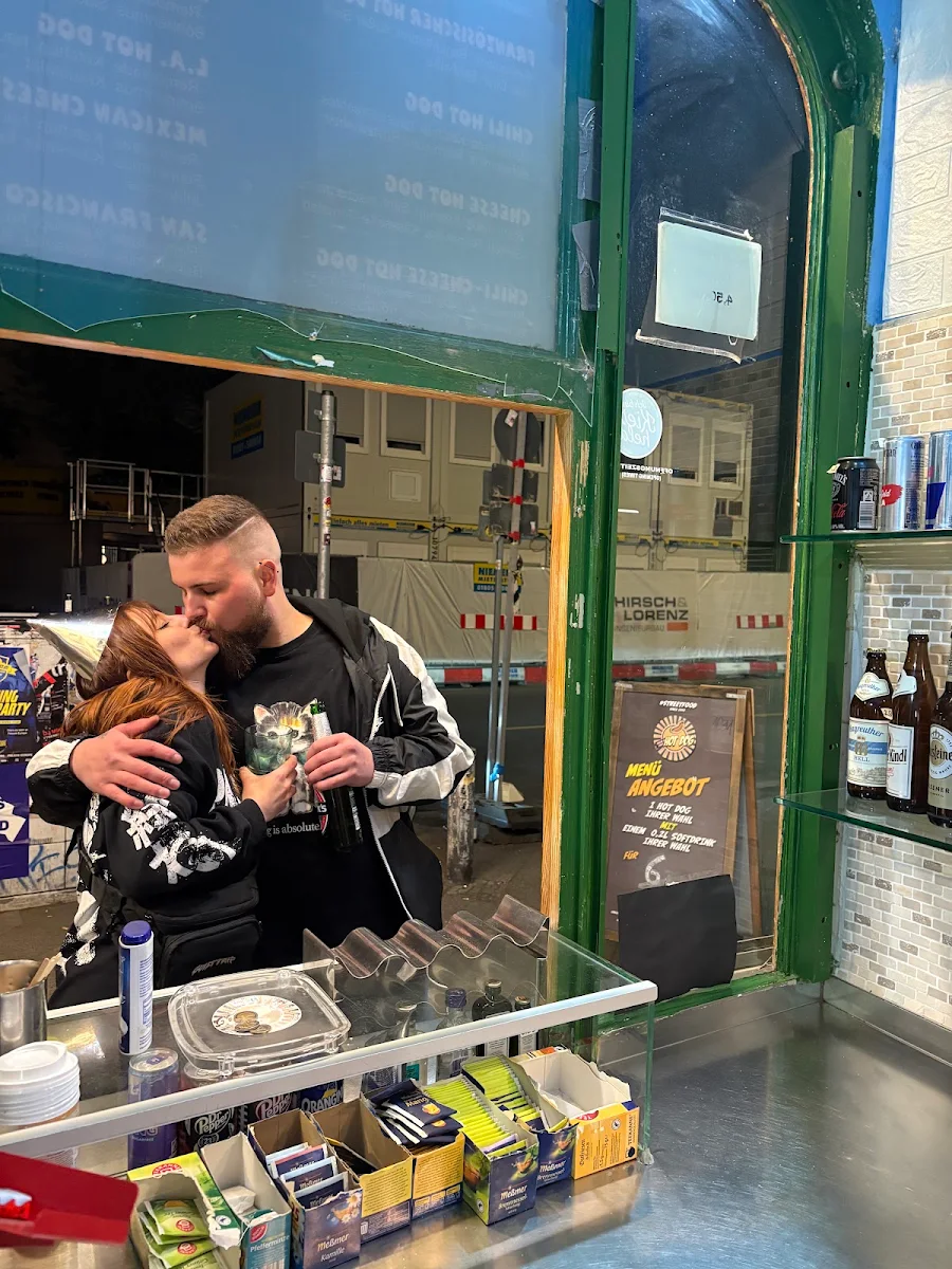Atmosphäre, Fresh'n Fast Hot Dog