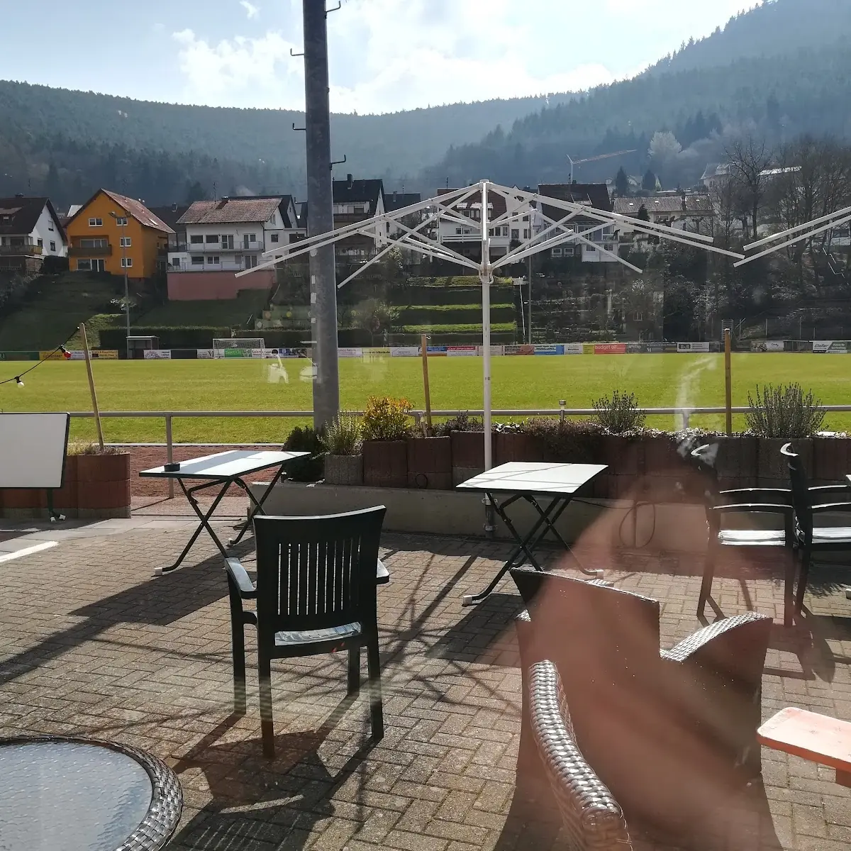 Atmosphäre, Sportheim el chinco