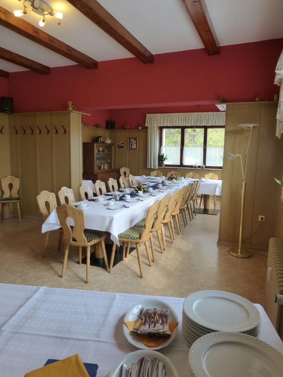 Atmosphäre, Gasthaus Götz