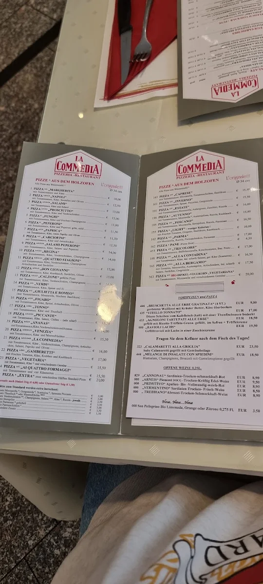 Speisekarte, La Commedia Pizzeria Restaurant