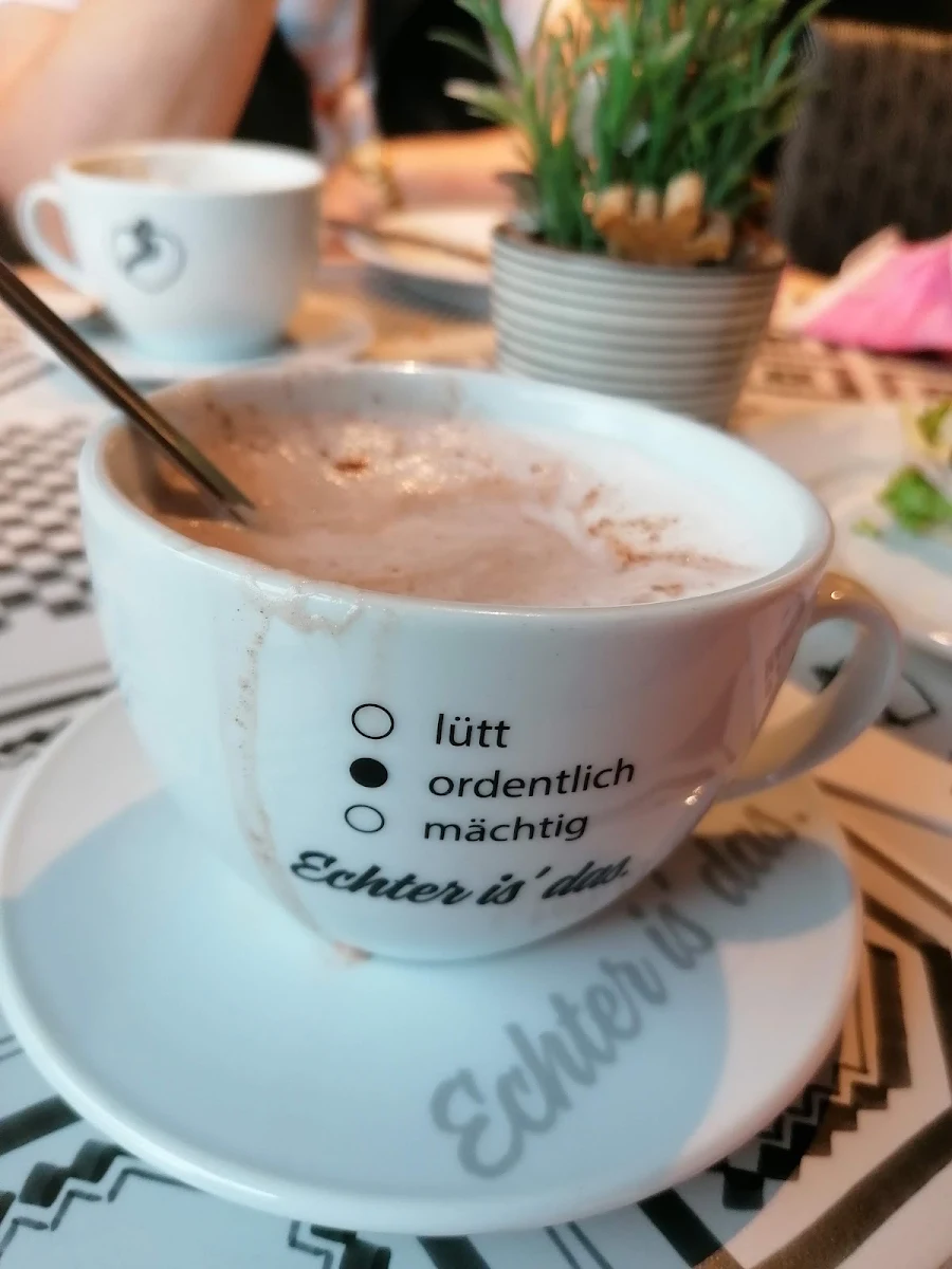 Essen und Trinken, Bäcker Hansen Strandstrasse