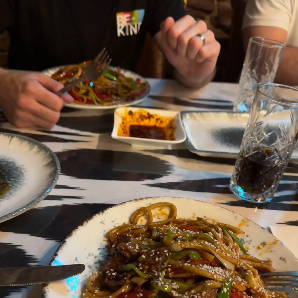 Essen und Trinken, IZ Uigurisches Restaurant