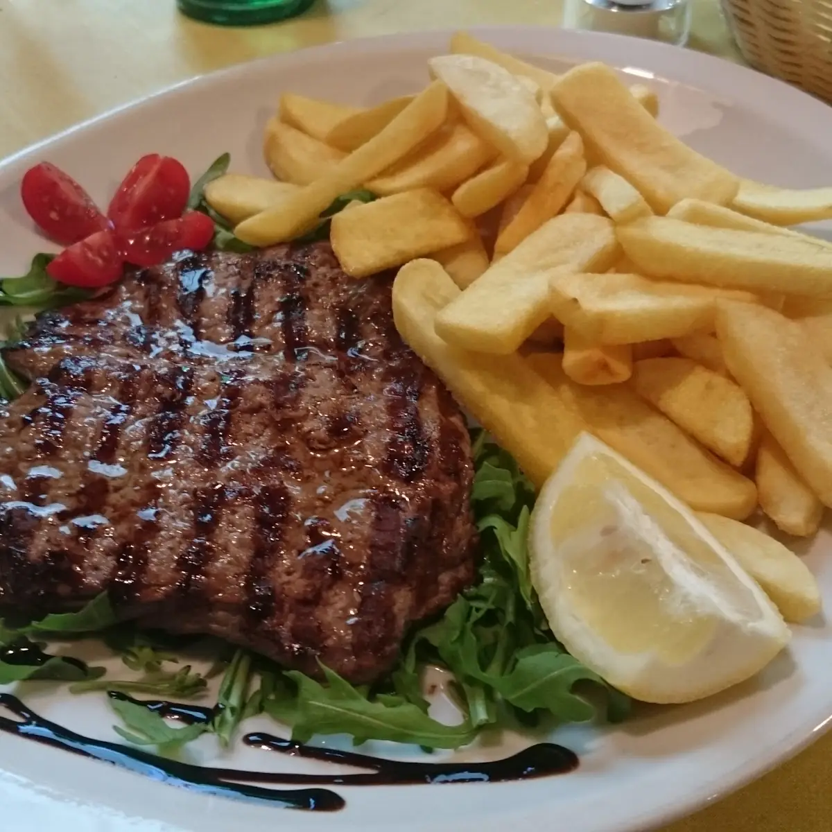 Essen und Trinken, Il Sole