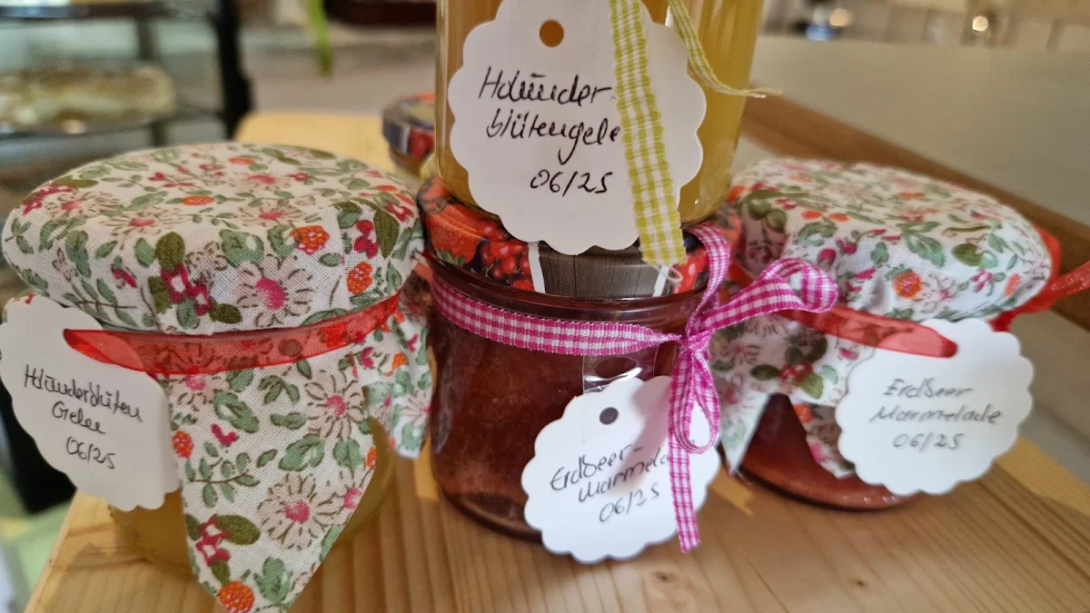 Essen und Trinken, Gartencafé „kleine Auszeit“