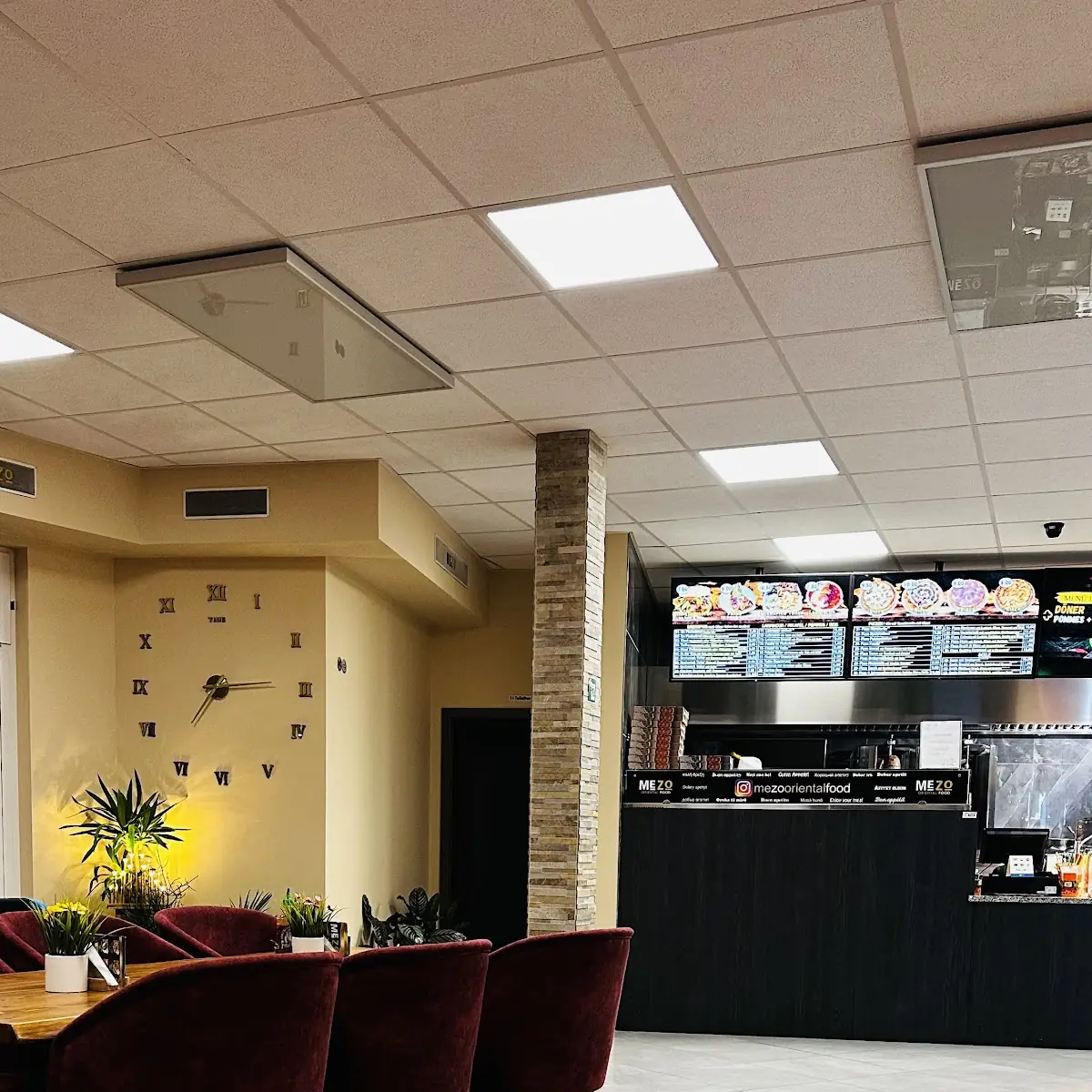 Atmosphäre, Mezo Oriental Food