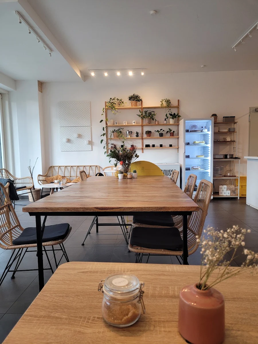 Atmosphäre, Hem Cafe