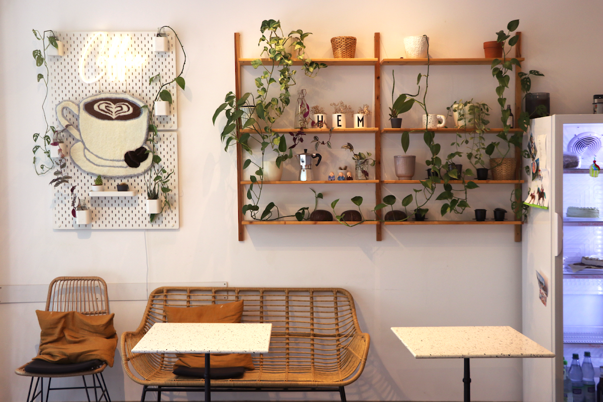 Atmosphäre, Hem Cafe
