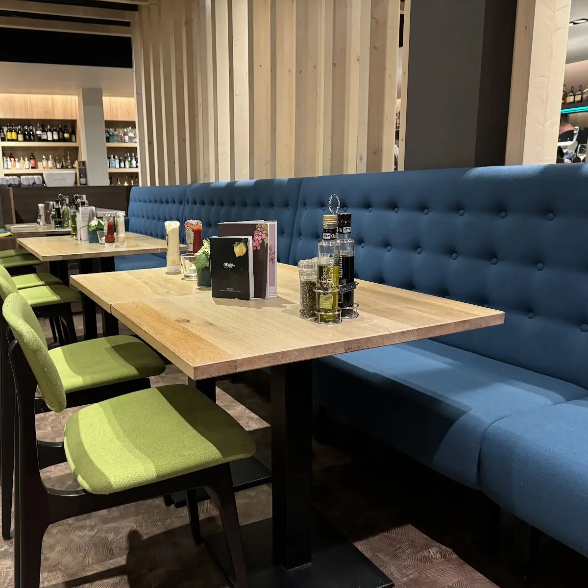 Atmosphäre, Schwan Mediterran Diner