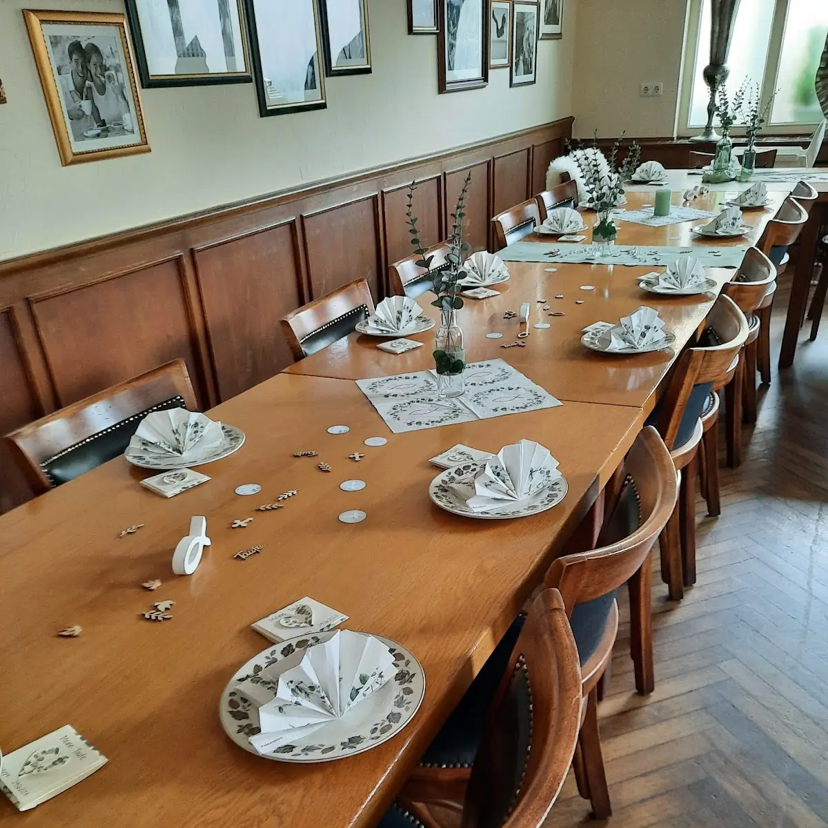 Atmosphäre, Wirtshaus Burghof Brüggen