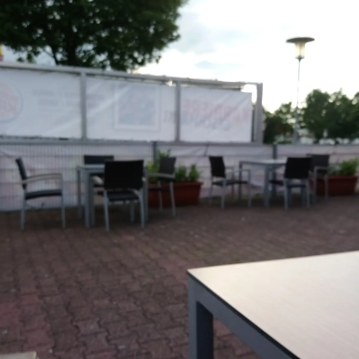 Atmosphäre, Burger King Kamen