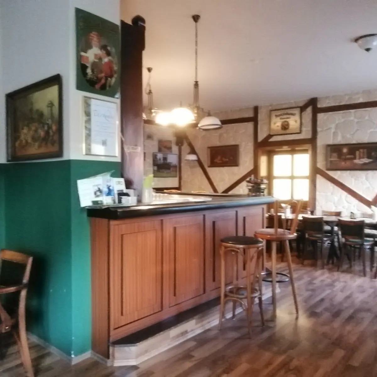 Atmosphäre, Gasthaus Zur Linde