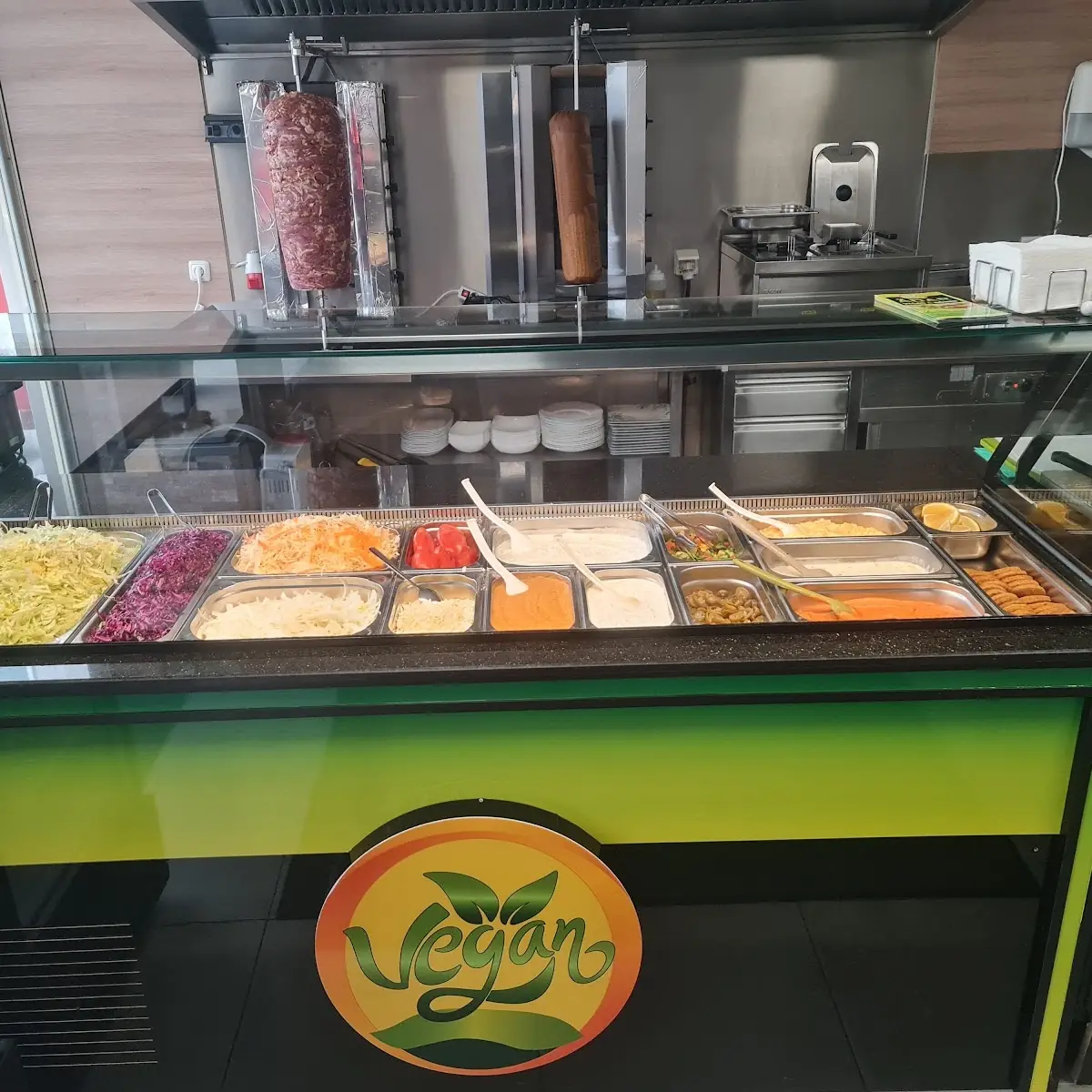 Atmosphäre, ÄDAR Vegan & Döner