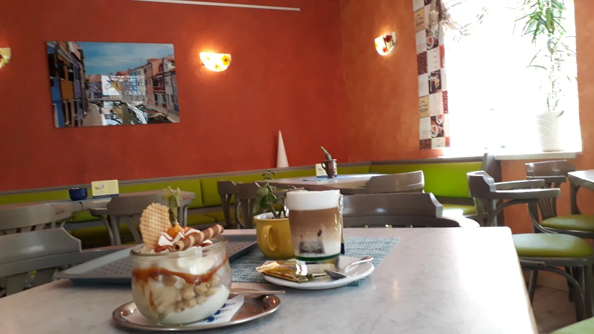 Essen und Trinken, Café Eisbär