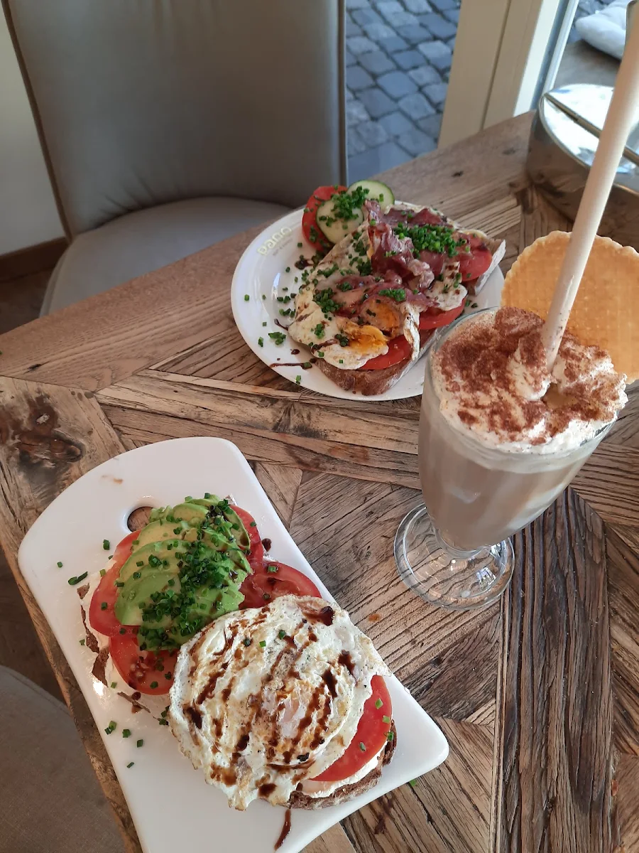 Essen und Trinken, PANO - Brot & Kaffee