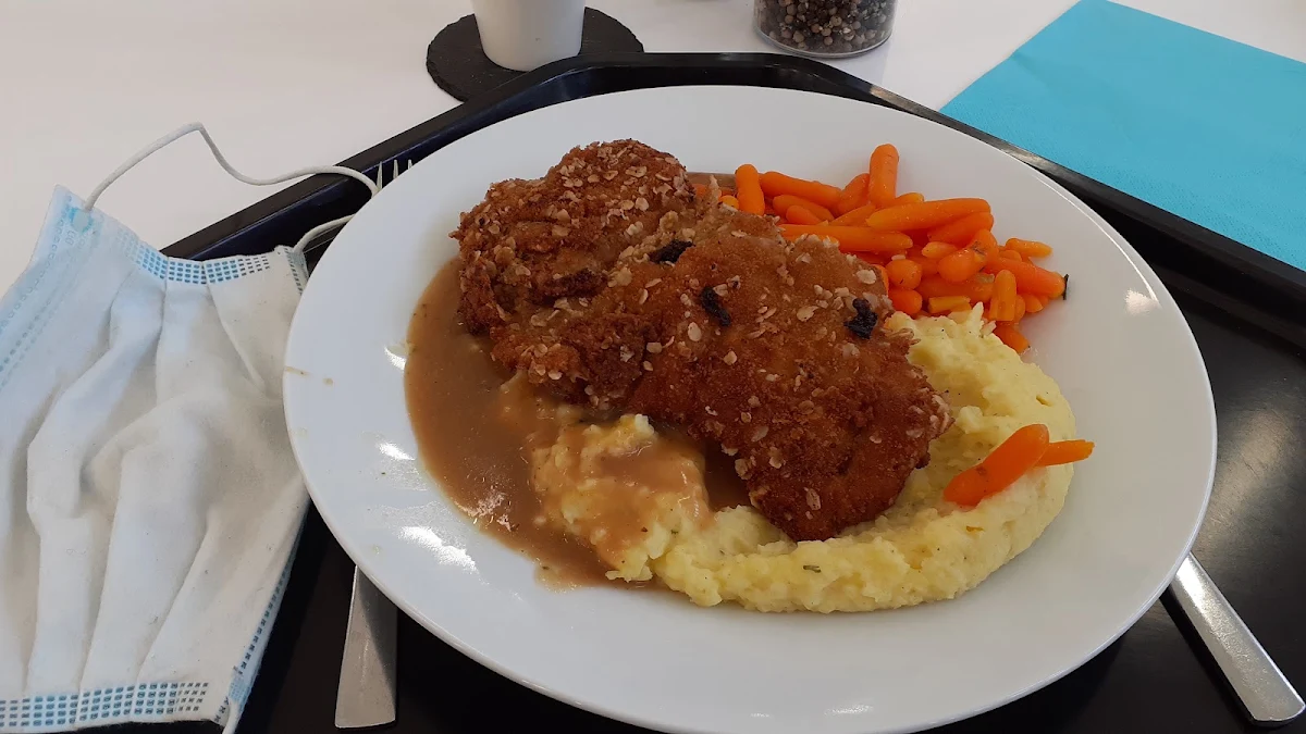 Essen und Trinken, Kantine im Finanzamt