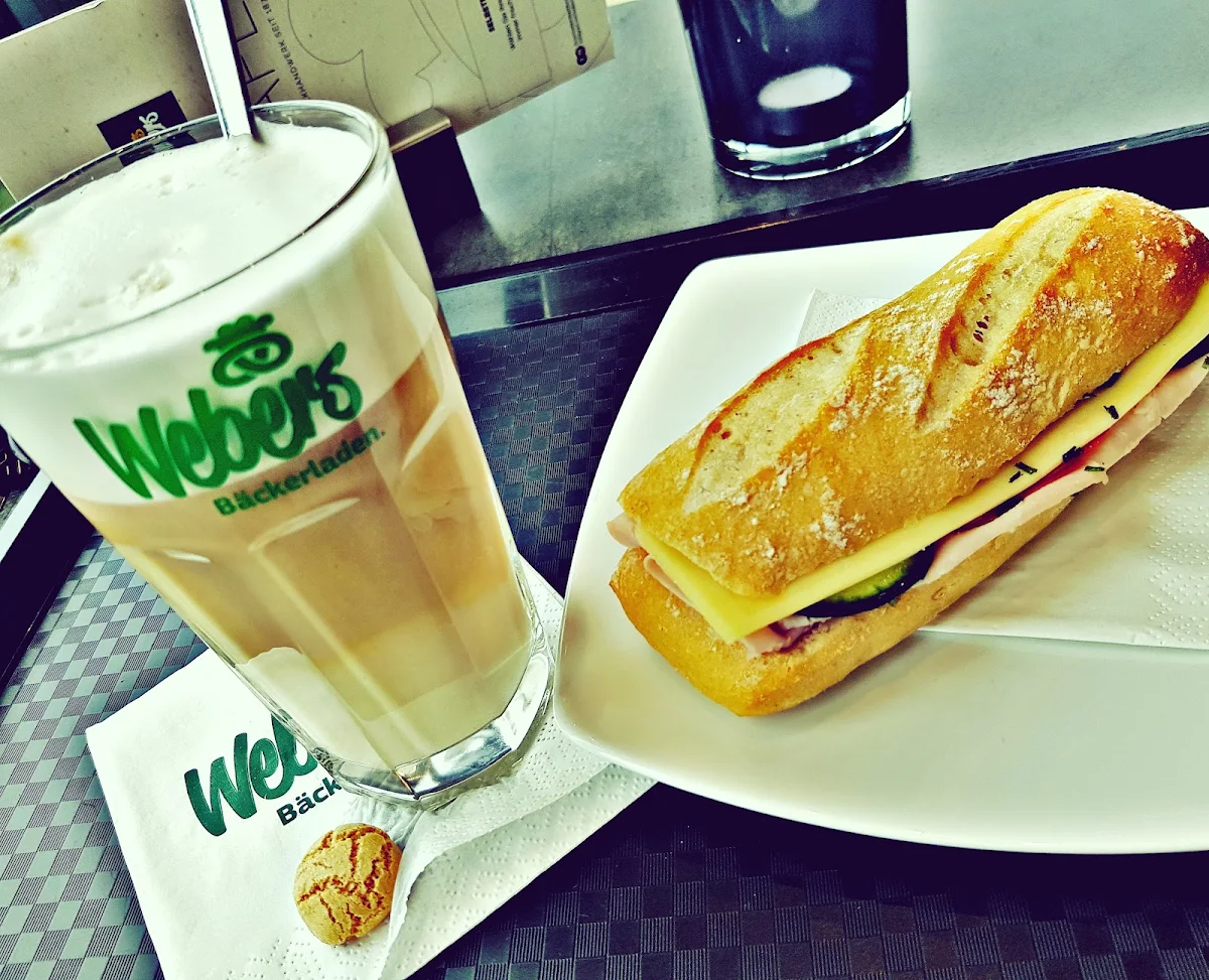 Essen und Trinken, Webers Bäckerladen
