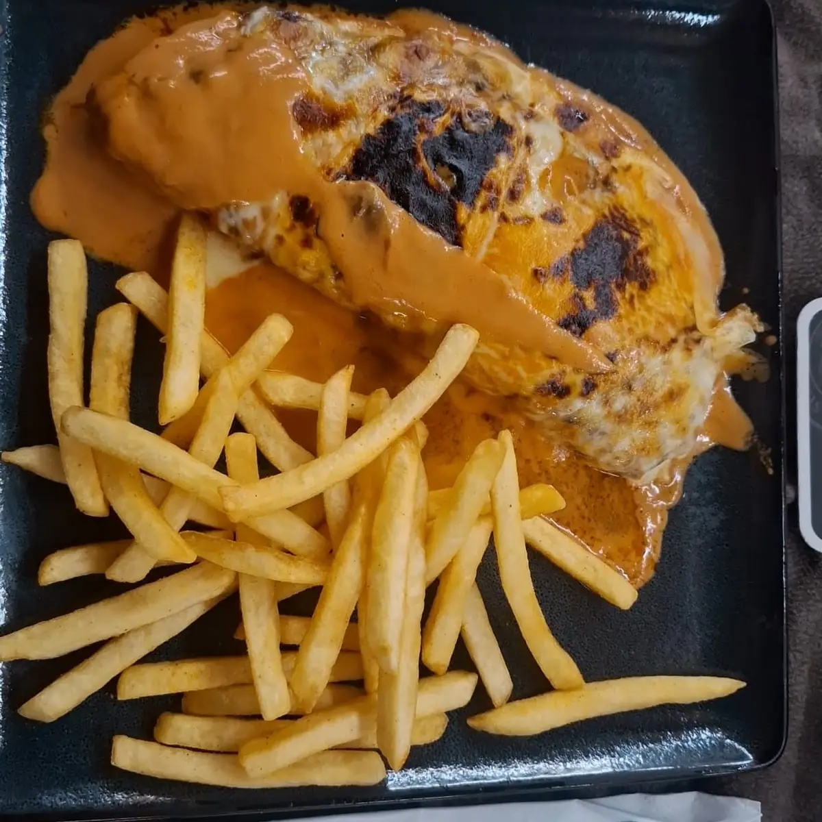 Essen und Trinken, Restaurant Athos