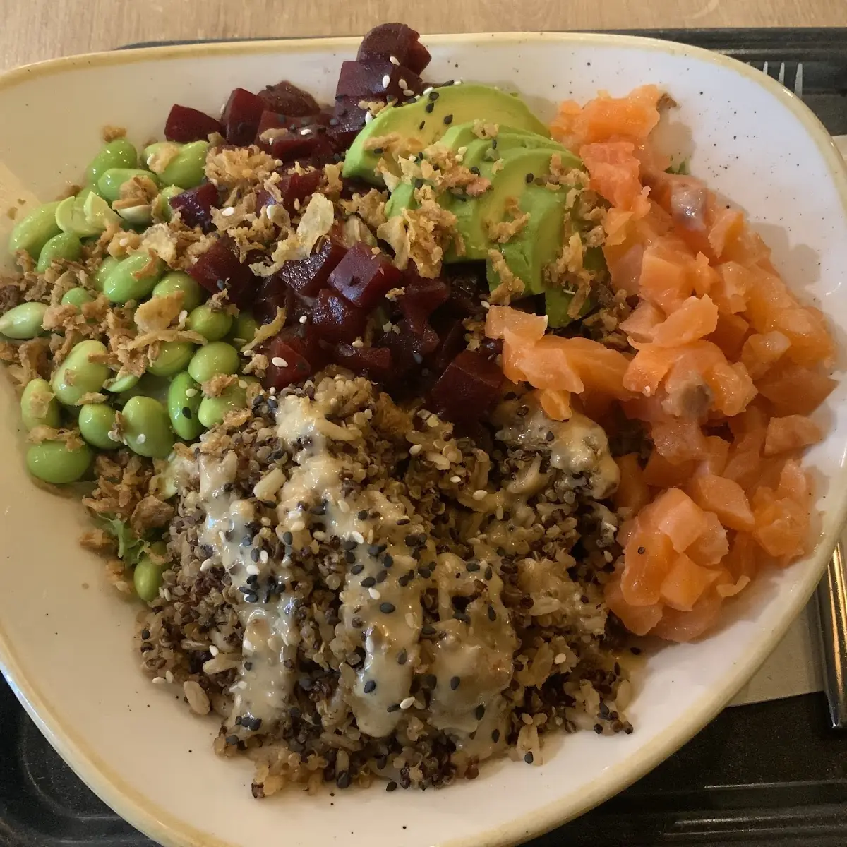 Essen und Trinken, dean&david | Bowls, Salate, Curries & Snacks im Hauptbahnhof Leipzig