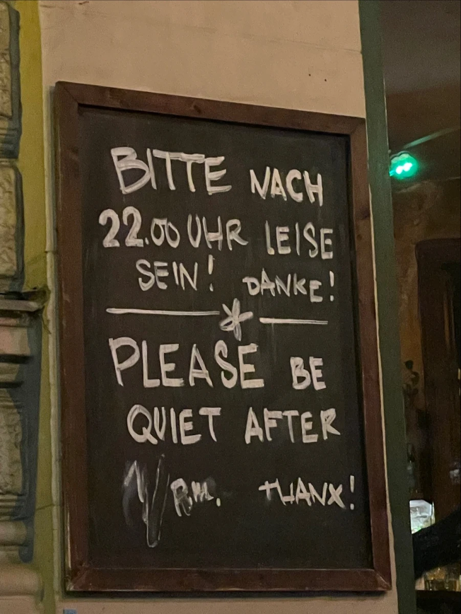 Speisekarte, Mano Cafe