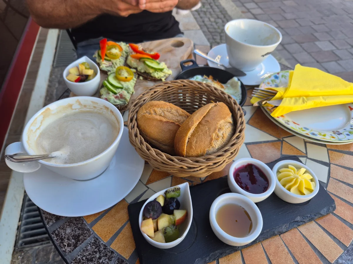 Essen und Trinken photo 1
