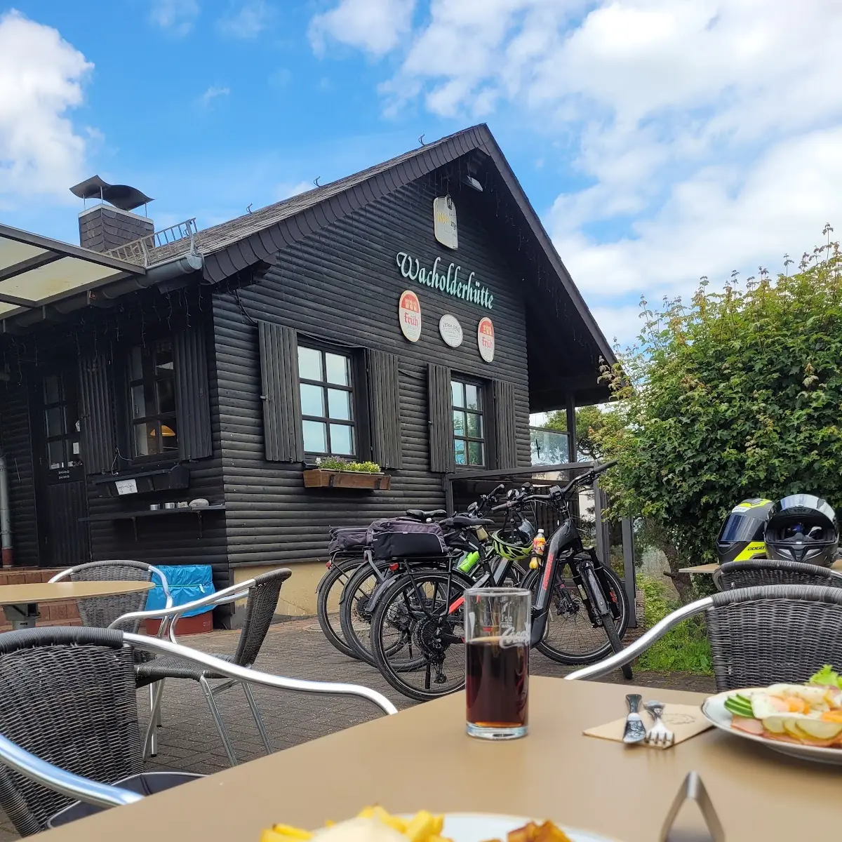 Essen und Trinken, Wacholderhütte