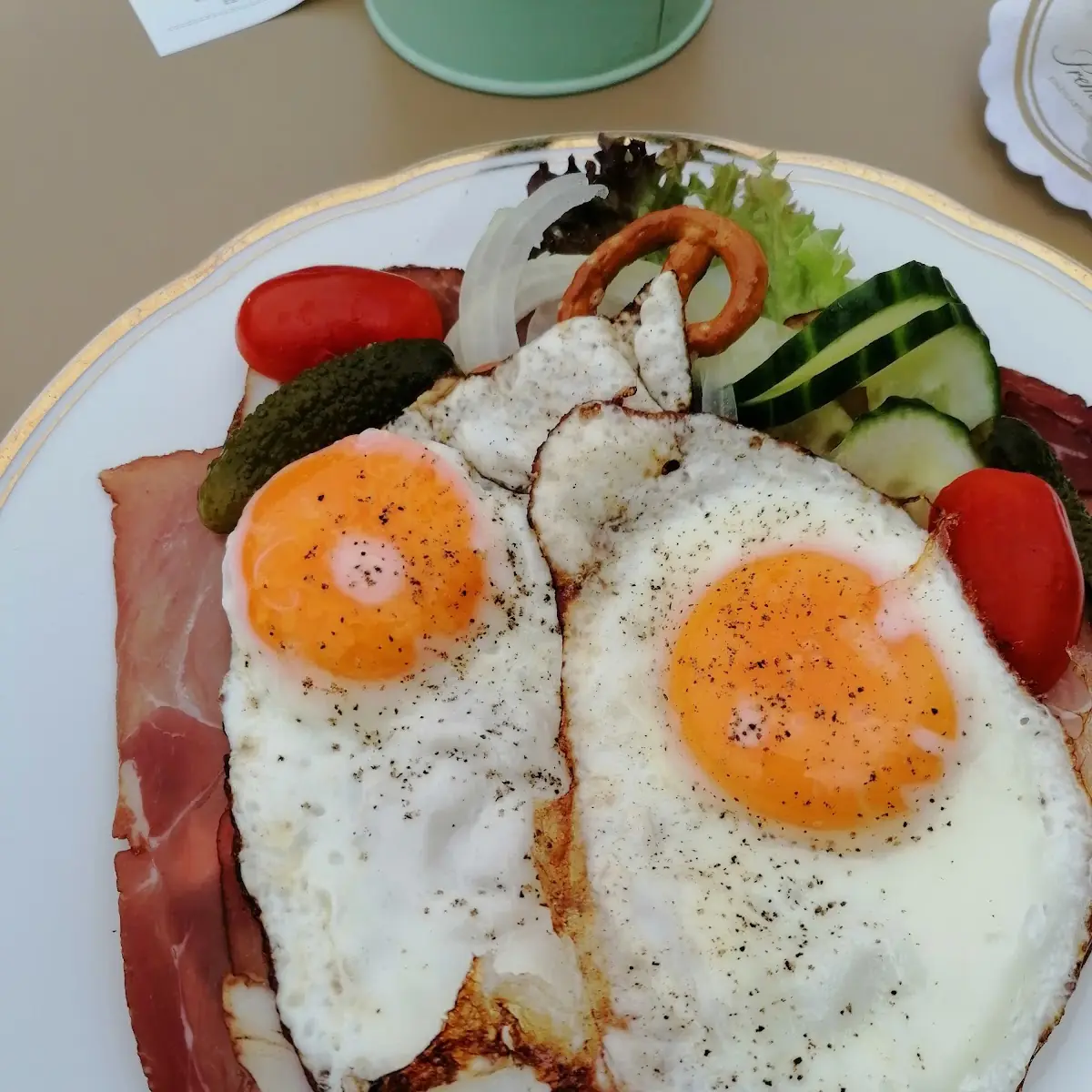 Essen und Trinken, Wacholderhütte