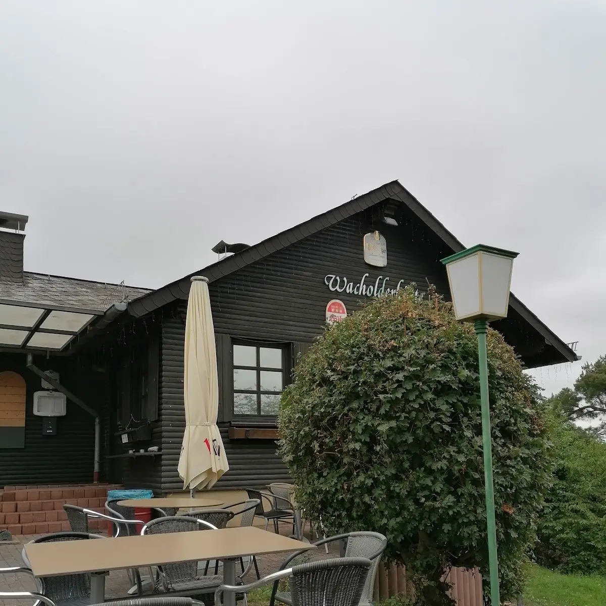 Atmosphäre, Wacholderhütte