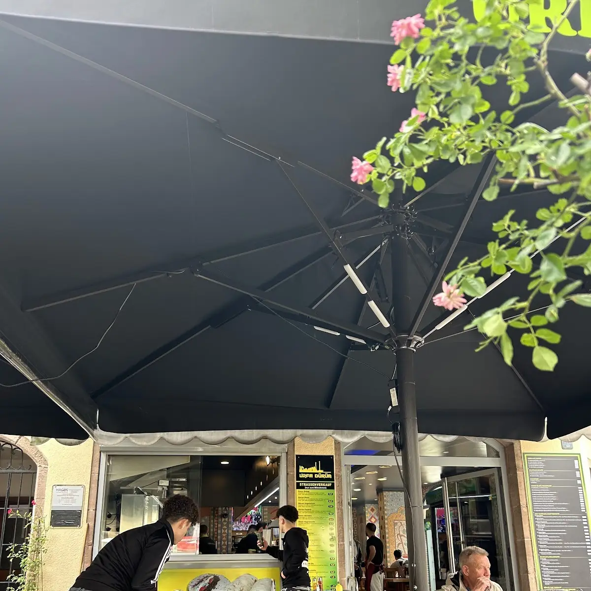 Atmosphäre, Urfa Dürüm Döner Nürnberg