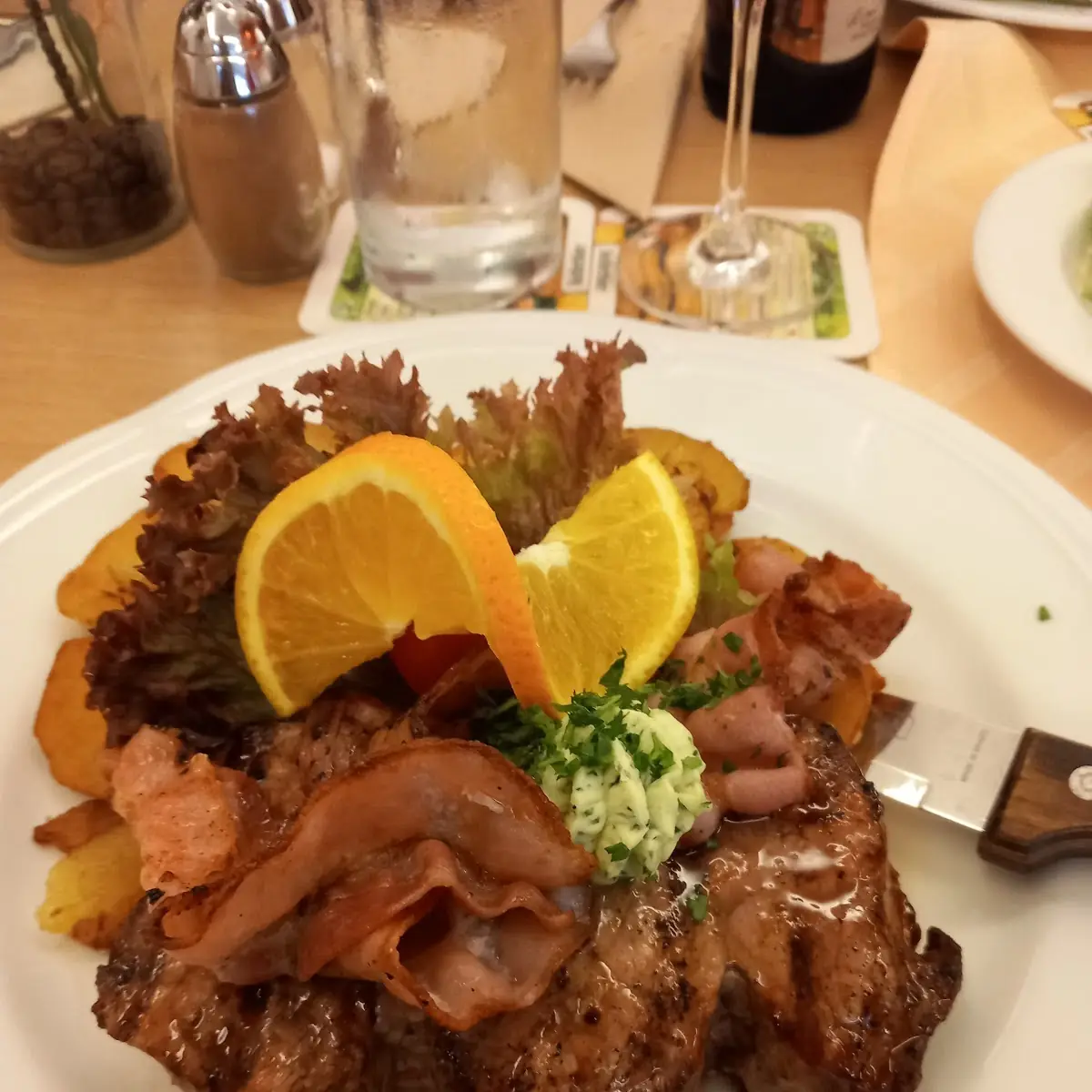 Essen und Trinken, Gasthaus Rathmann