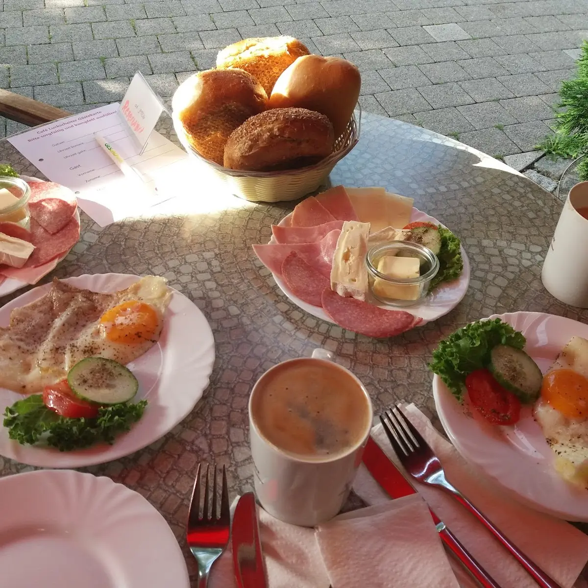 Essen und Trinken photo 4
