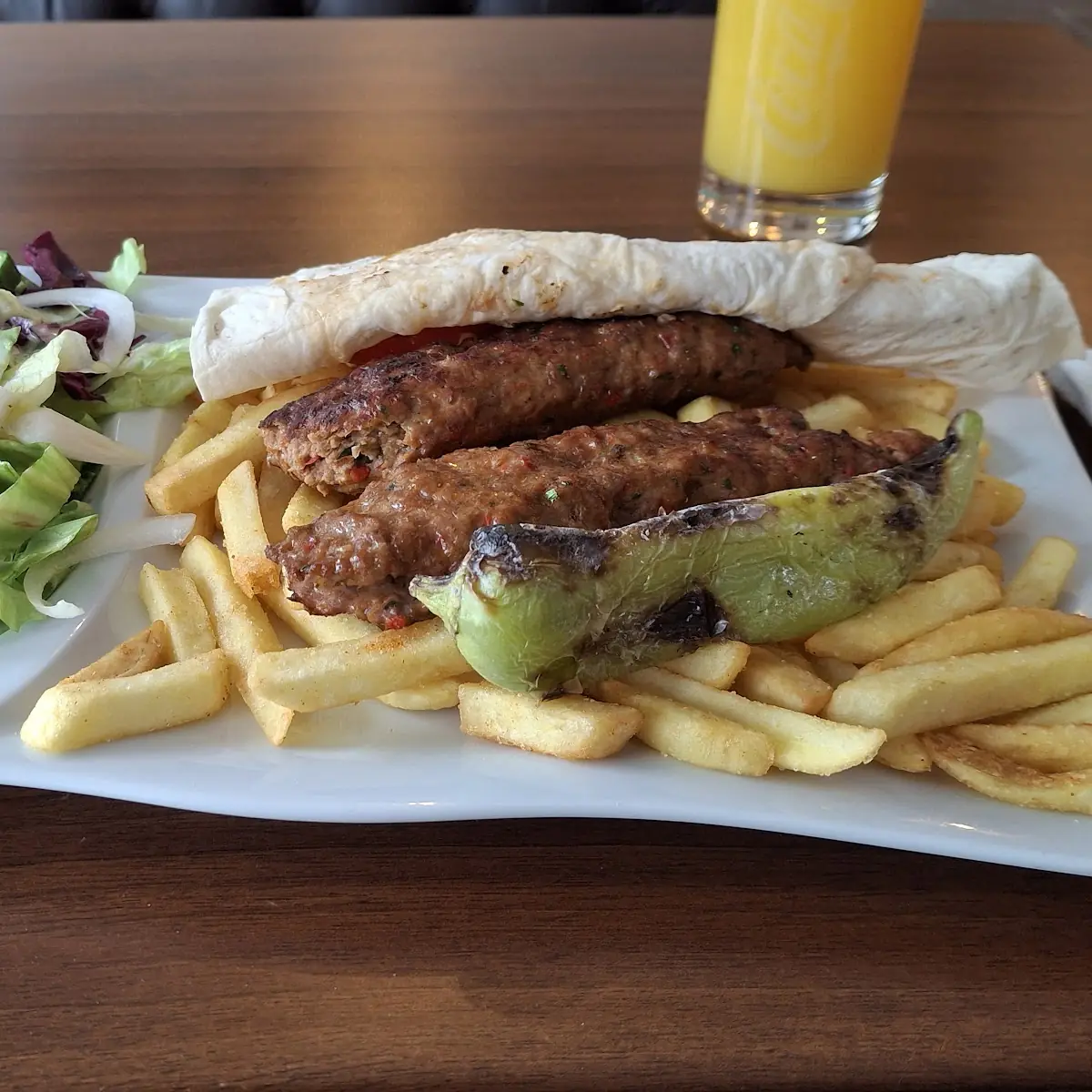 Essen und Trinken photo 2