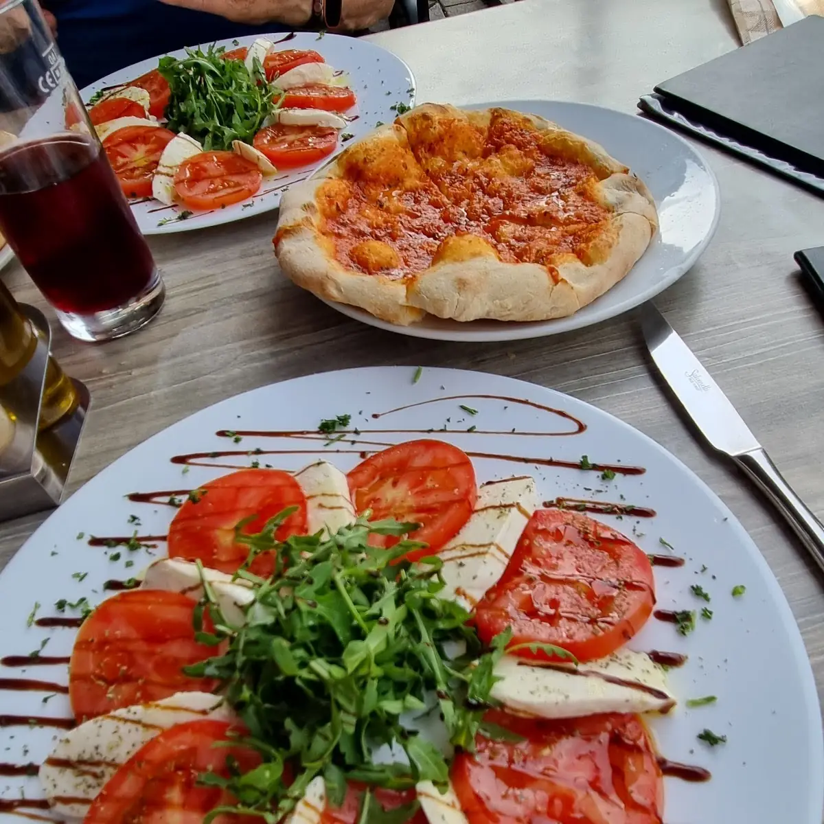 Essen und Trinken photo 2