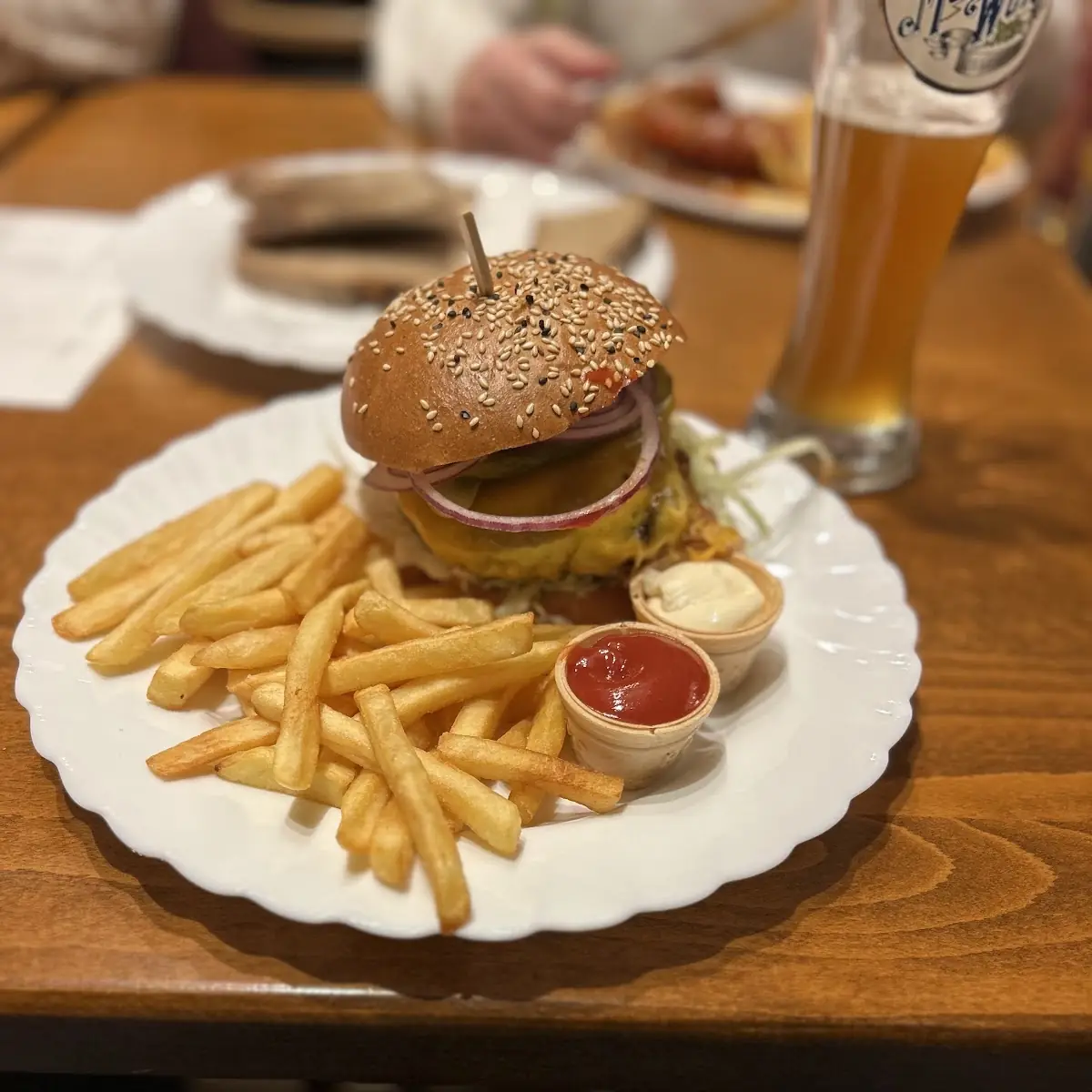 Essen und Trinken, Restaurant Bullhead House