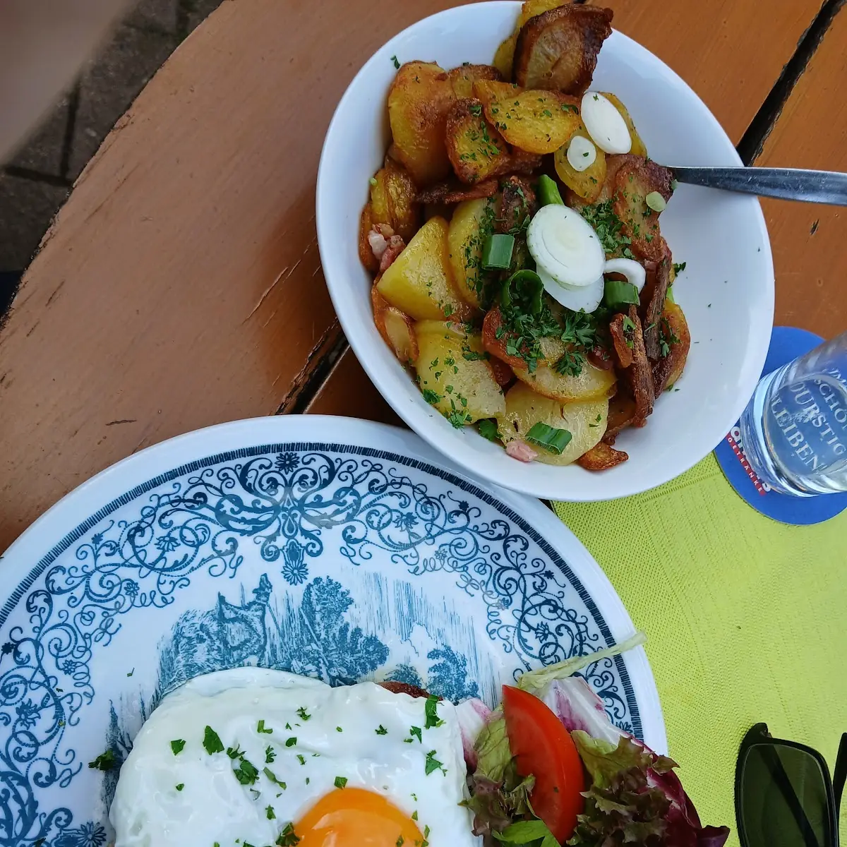Essen und Trinken photo 3